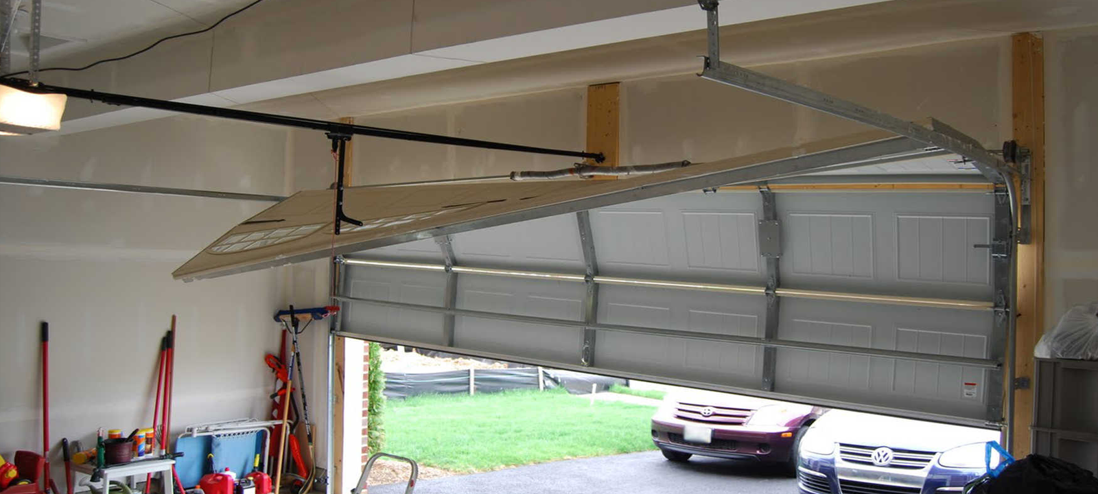 Emergency Garage Door Off-Track Door Repair